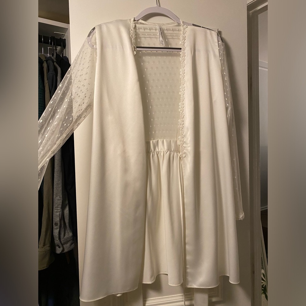 Flora Nikrooz Showstopper Robe